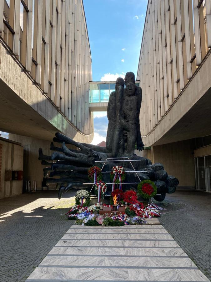 Komfortny Apartman So Zahradou A Sukromnym Parkoviskom-Nonstop Check-In Banská Bystrica Eksteriør bilde