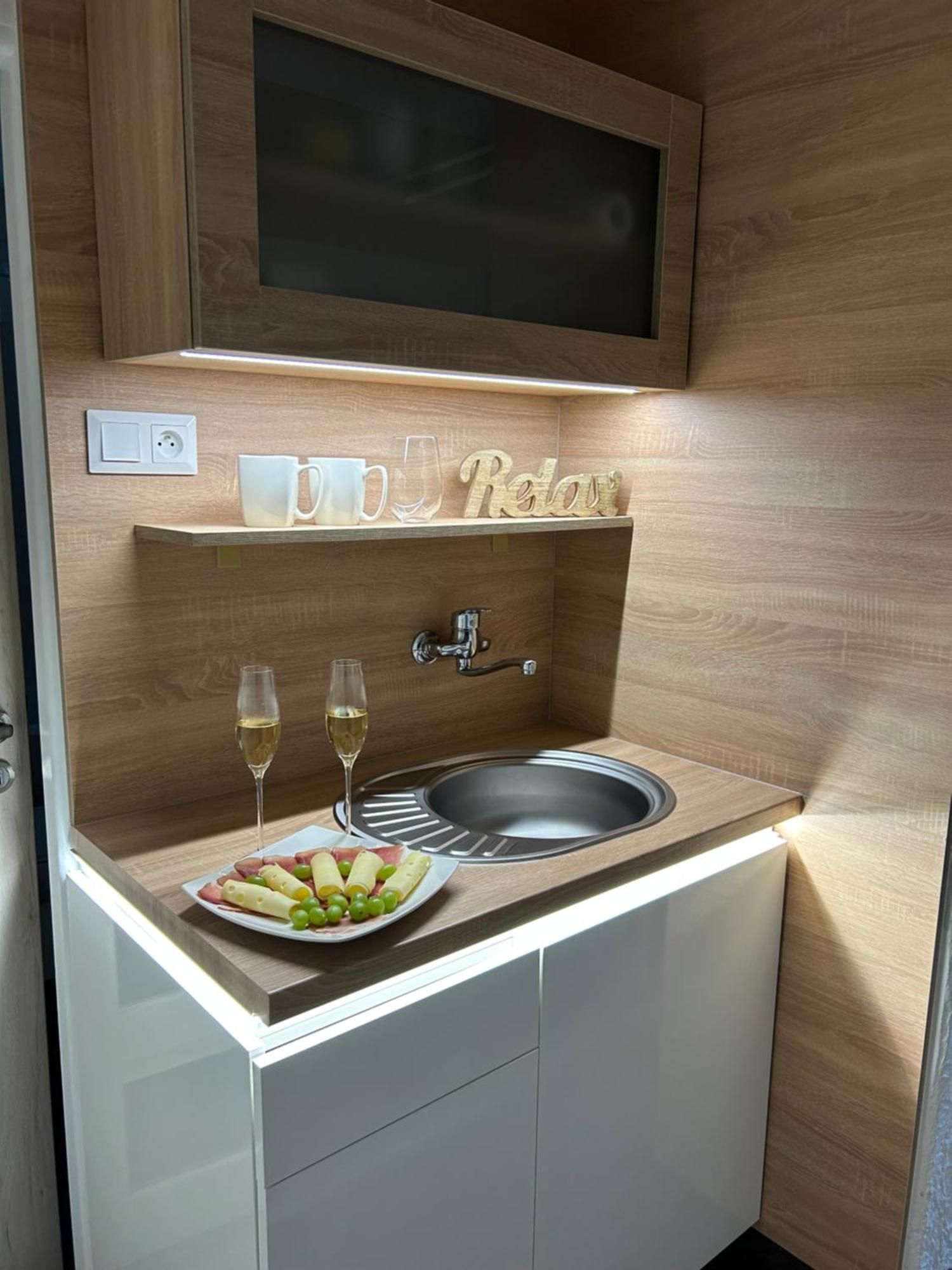 Komfortny Apartman So Zahradou A Sukromnym Parkoviskom-Nonstop Check-In Banská Bystrica Eksteriør bilde